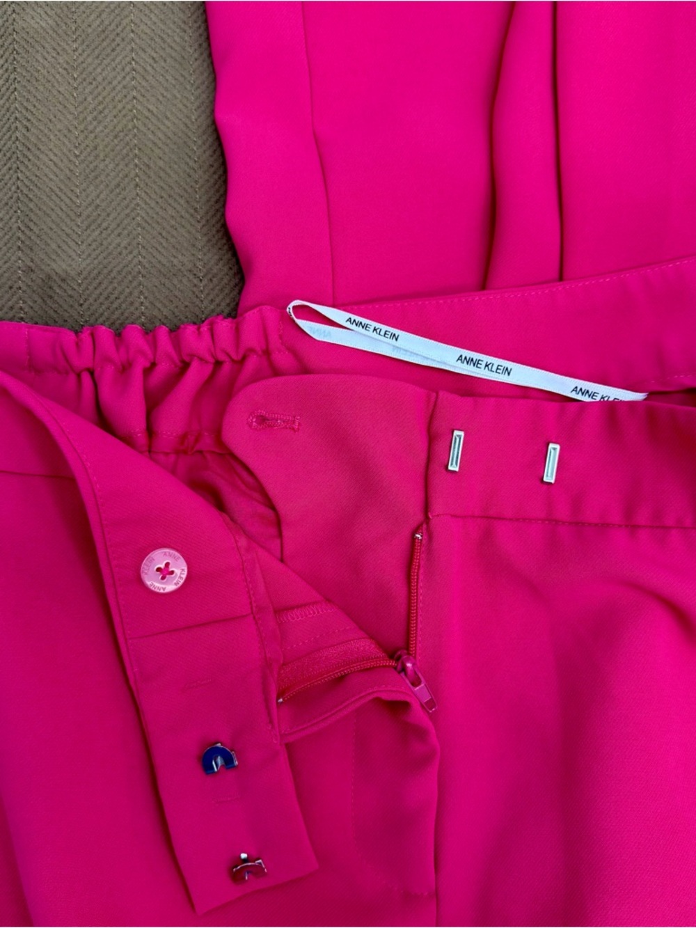 Anne Klein Plus Size 14W Fuchsia Pink Extended Tab Wide Leg Pants - Picture 4 of 7